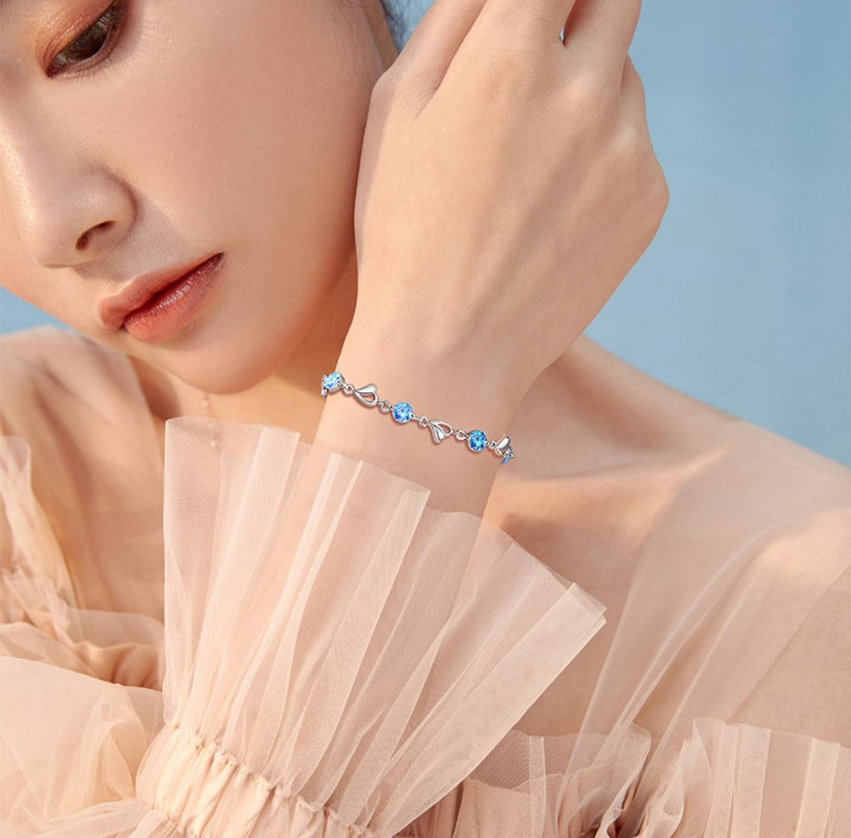 ✨Elegant Sparkling Lucky Clover Bracelet🍀