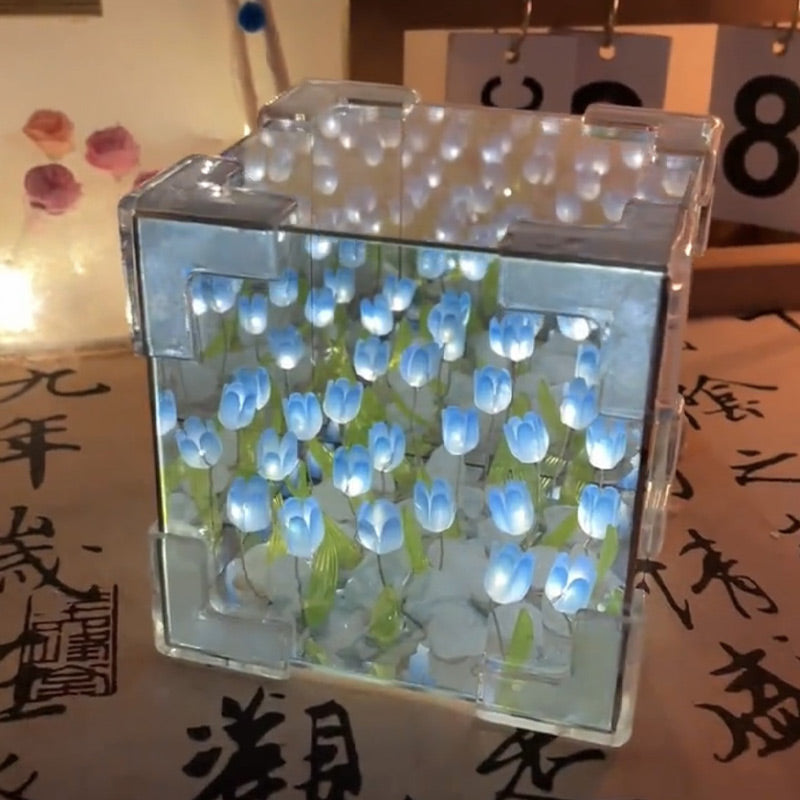 🎁🎄Magic Cube DIY Tulip Mirror Light