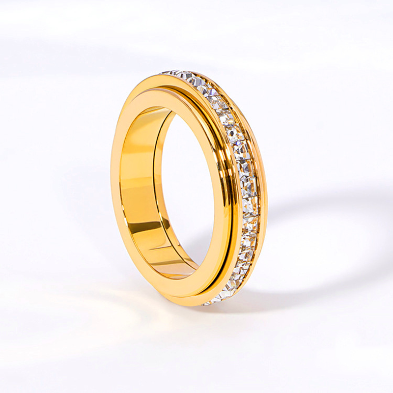 Titanium Steel Rotatable Spinner Ring with Zirconia
