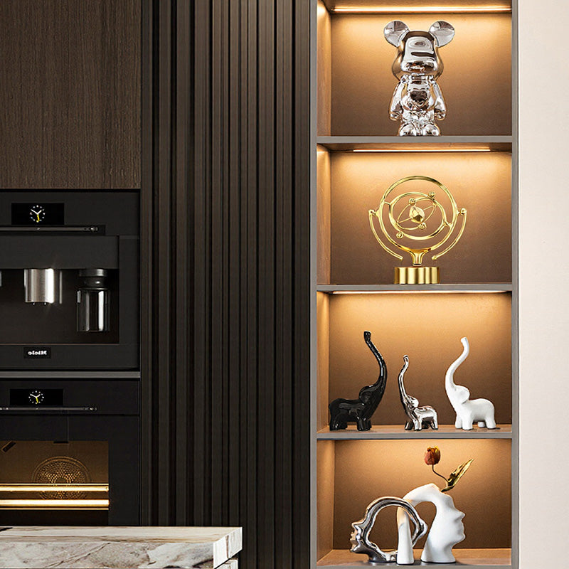 🌏Electronic Perpetual Motion Swing Ball - Desktop Ornament