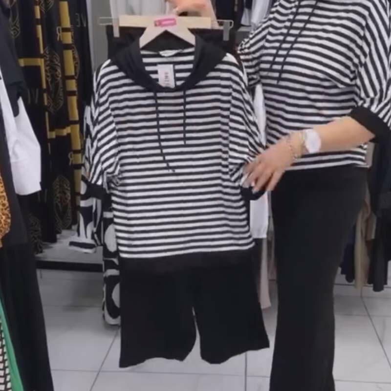 Women's Striped Top & Solid Pants Set