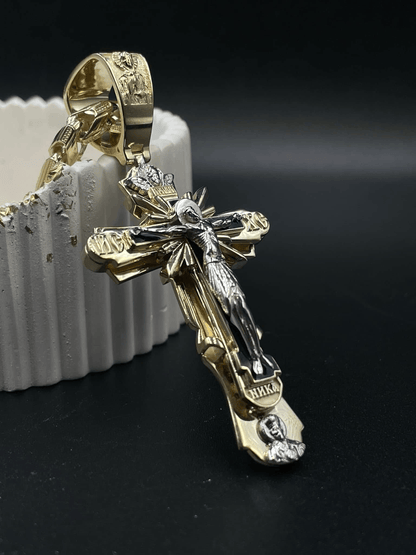 ⌛Consecration of the Holy Jesus Pendant